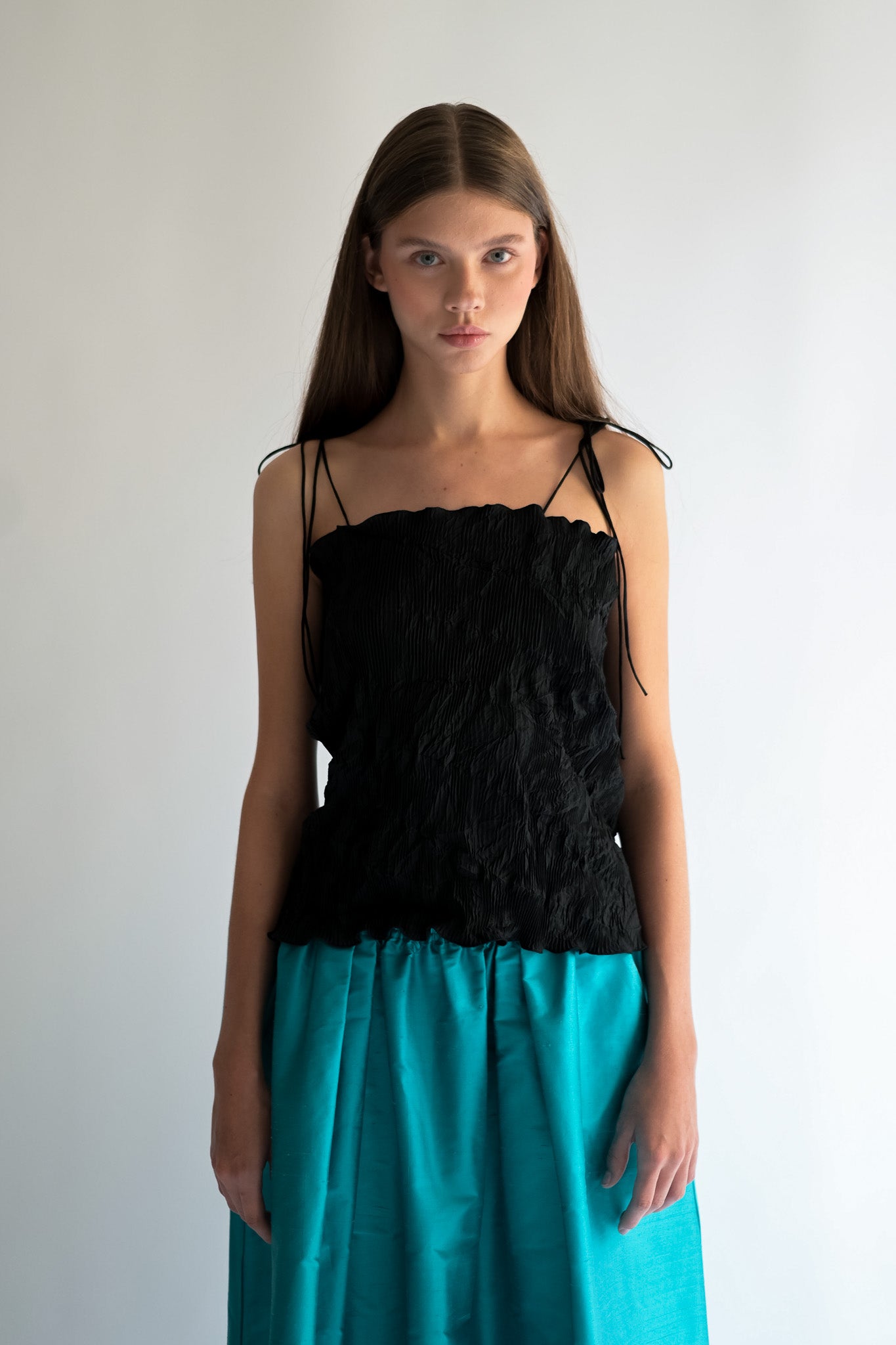 "AIWA" 3D Crinkled Strapped Top – Black
