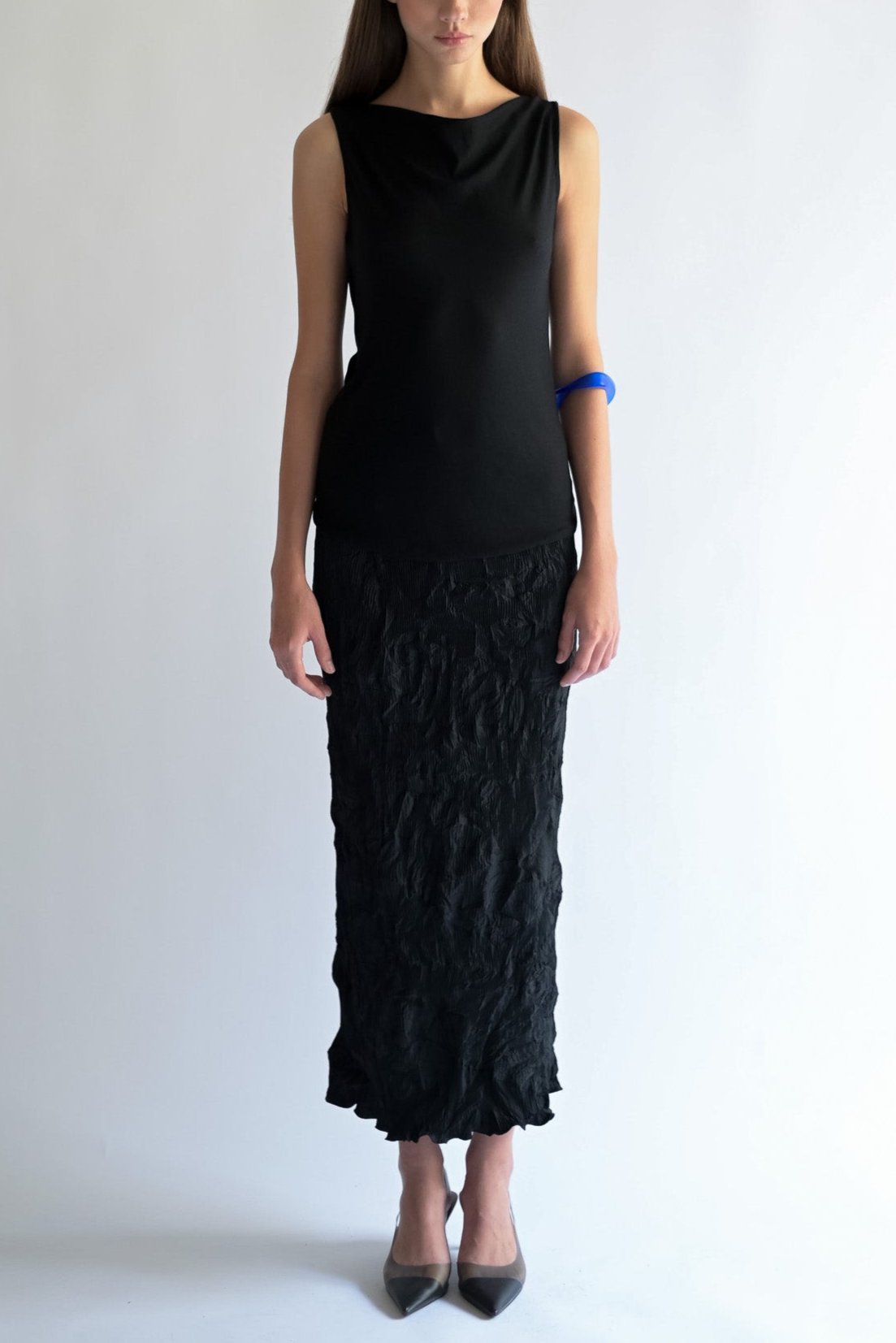 NARA - BLACK CRINCLED SKIRT