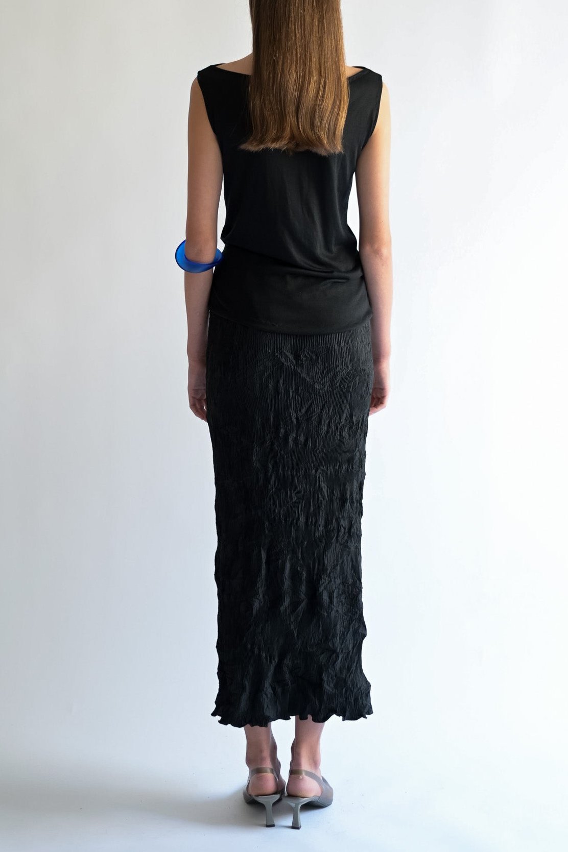 NARA - BLACK CRINCLED SKIRT