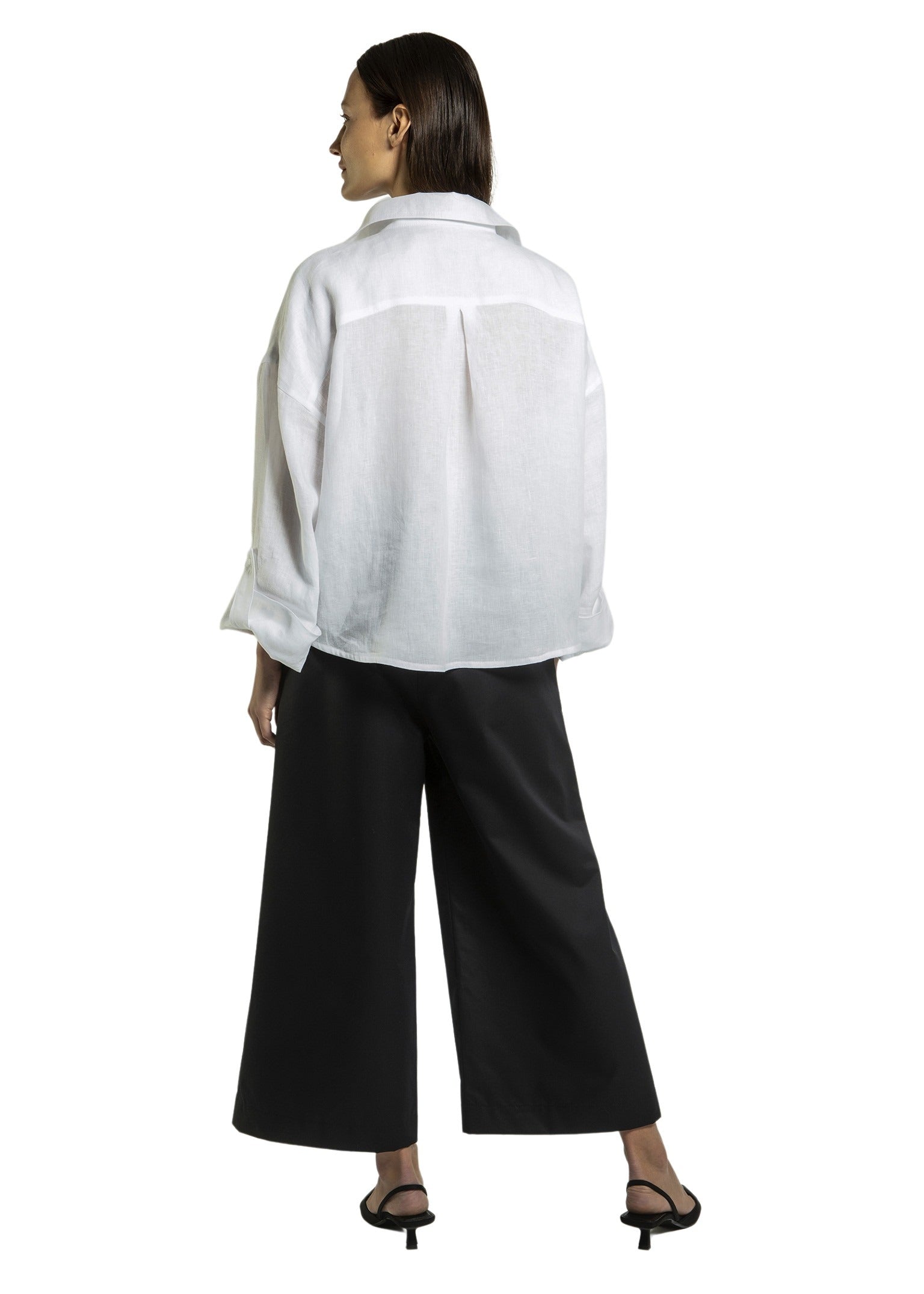 WHITE LINEN SHIRT