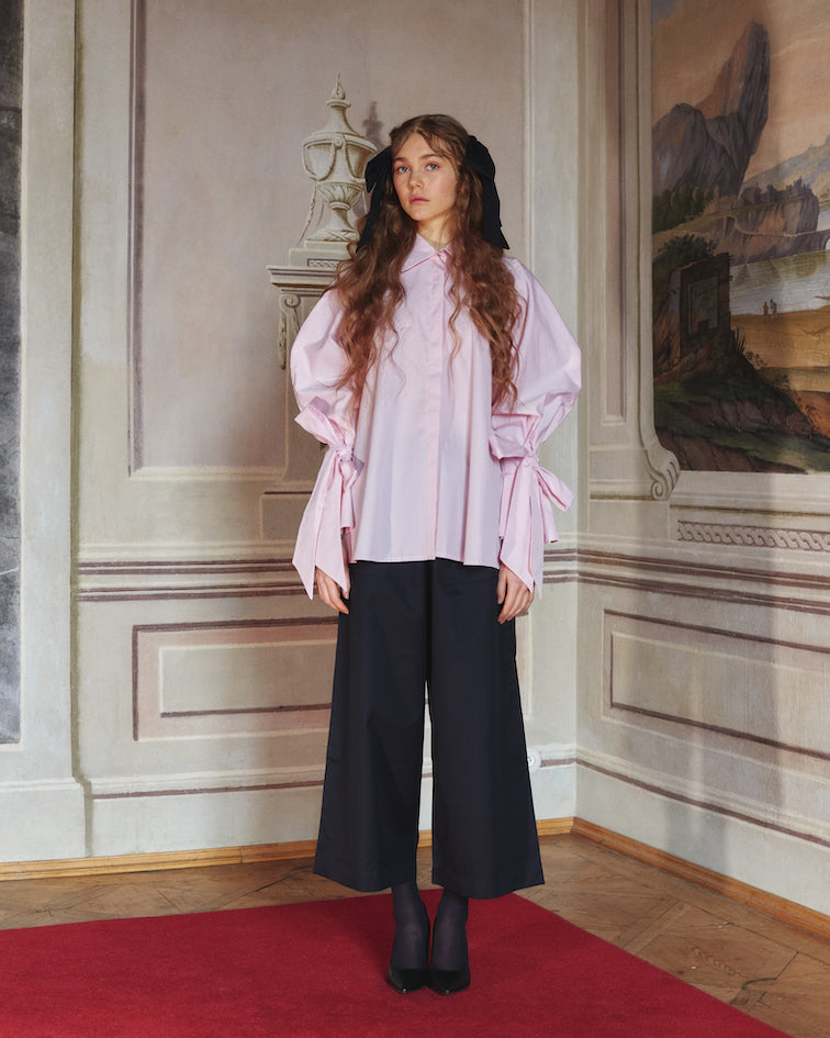 PINK SHIRT WITH RIBBONS